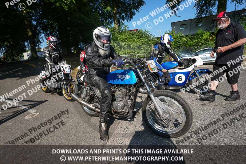 cadwell park;cadwell park photographs;cadwell trackday photographs;enduro digital images;event digital images;eventdigitalimages;peter wileman photography;racing digital images;trackday digital images;trackday photos